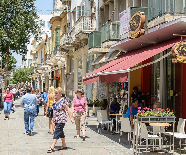 _DSC0034 Ledra street.