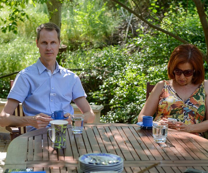 _DSC0042 Arto and Mina, at a friend's country house at the village of Pera Pedi.