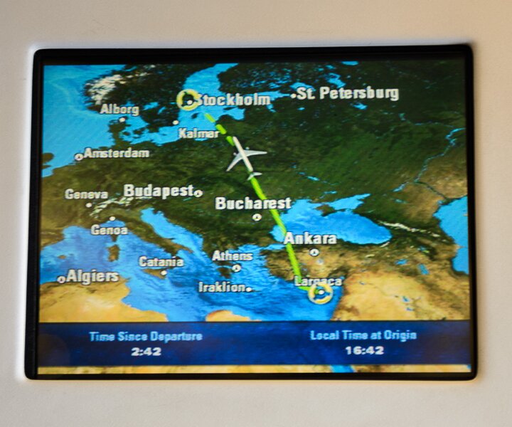 _DSC0019 Flight route information, flying over Europe on the way to Stockholm.