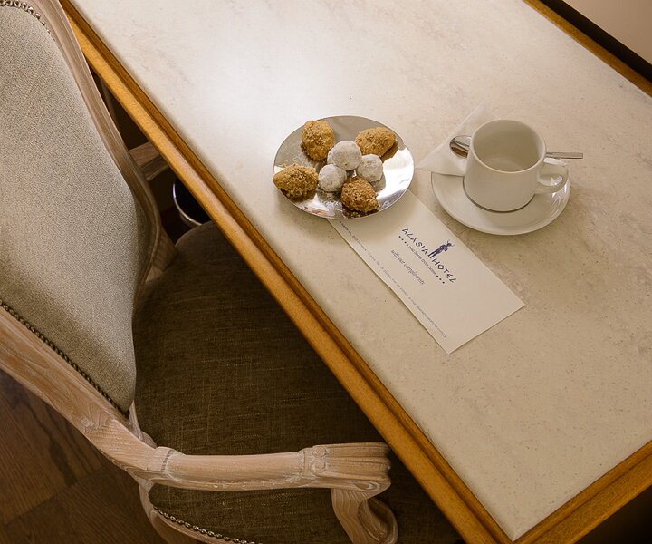 _DSC0029 Kourabiedes and melomakarouna, in the room at Alasia hotel in Limassol.