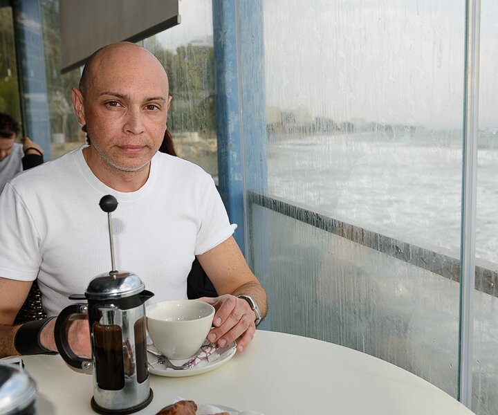 _DSC0005 Markos having coffee by the sea in Limassol.