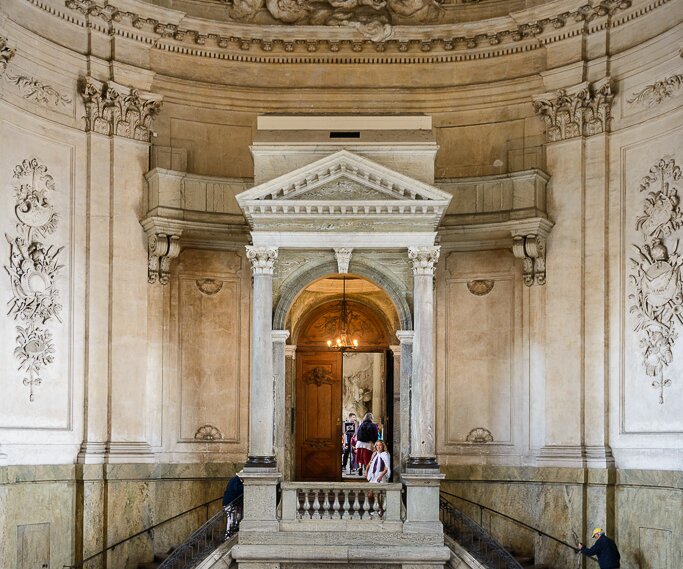 _DSC0020 In the Royal Palace.