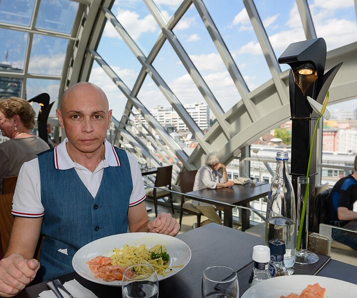 _DSC0026 Markos having lunch at the Wintergarten at KaDeWe.