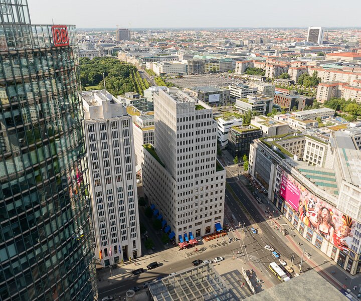 _DSC0160 View over Berlin towards North-East.