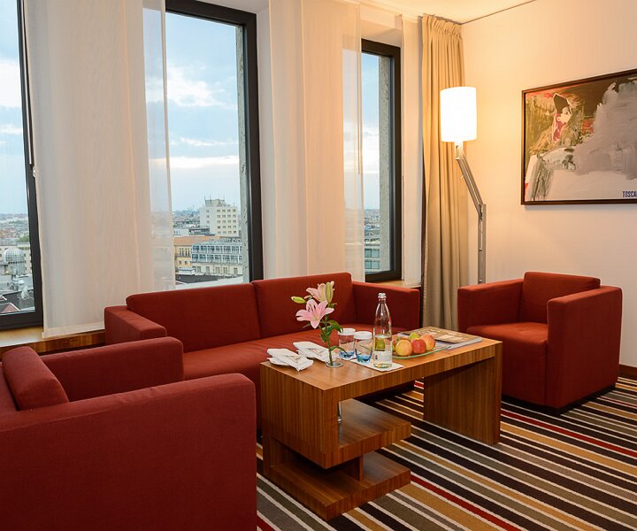 _DSC0010 In the suite 1101 at the Sofitel Berlin Kurfürstendamm hotel.