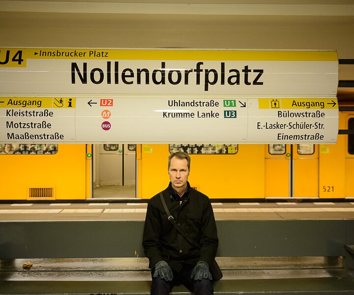 _DSC0013 Arto at the subway station at Nollendorfplatz.