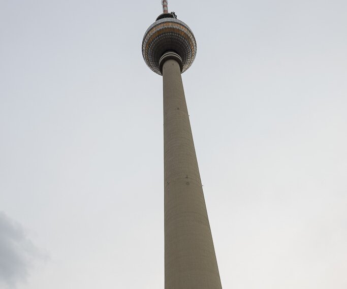_DSC0125 At the TV-tower (Fernsehturm) at Alexanderplatz. 368 meters high.