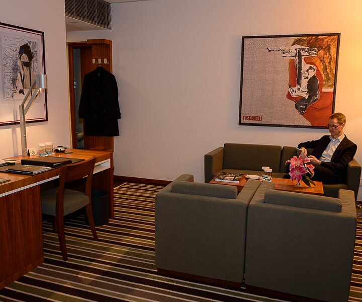 _DSC0161 The hotel room at Sofitel Berlin Kurfürstendamm.
