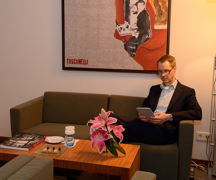 _DSC0163 In the hotel room at Sofitel Berlin Kurfürstendamm.