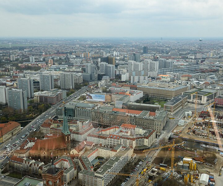 _DSC0049 View from the rotating restaurant Sphere in the TV-tower at Alexanderplatz. At a hight of 207 meters.