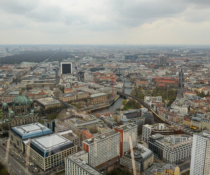 _DSC0067 View from the rotating restaurant Sphere in the TV-tower at Alexanderplatz. At a hight of 207 meters.