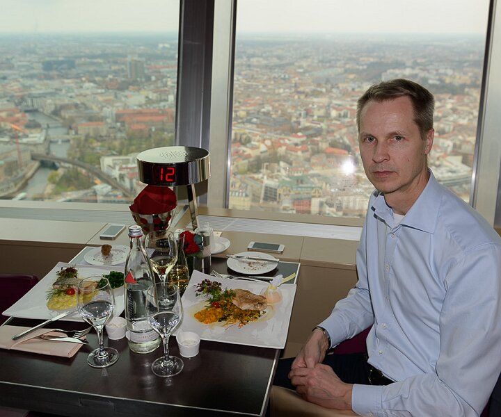 _DSC0072 Arto having lunch in the rotating restaurant Sphere in the TV-tower at Alexanderplatz. At a hight of 207 meters.