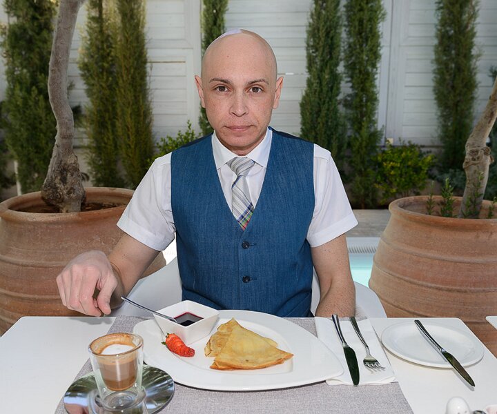 _DSC0039 Markos having breakfast at Alasia hotel.