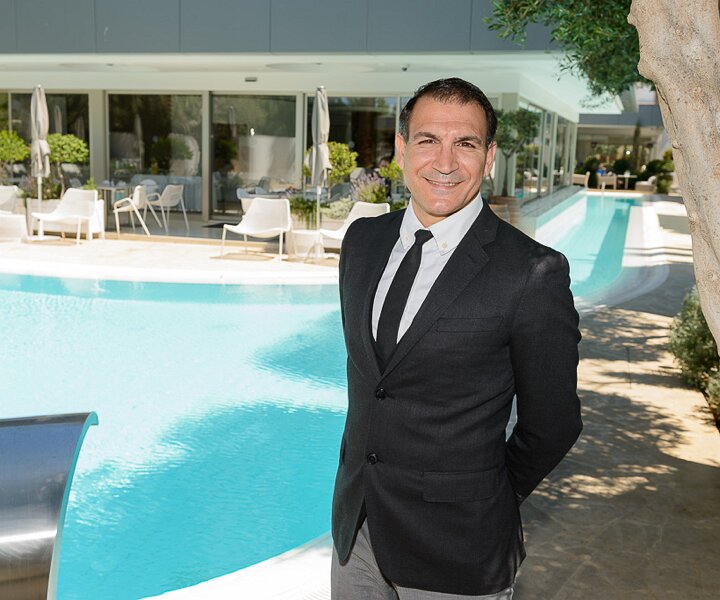 _DSC0048 Antonis of Alasia hotel.