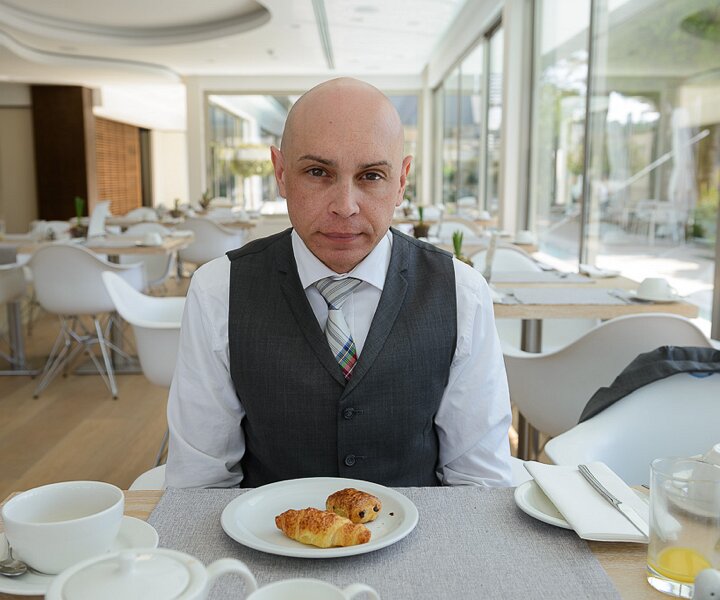 _DSC0004 Markos having breakfast at Alasia hotel.