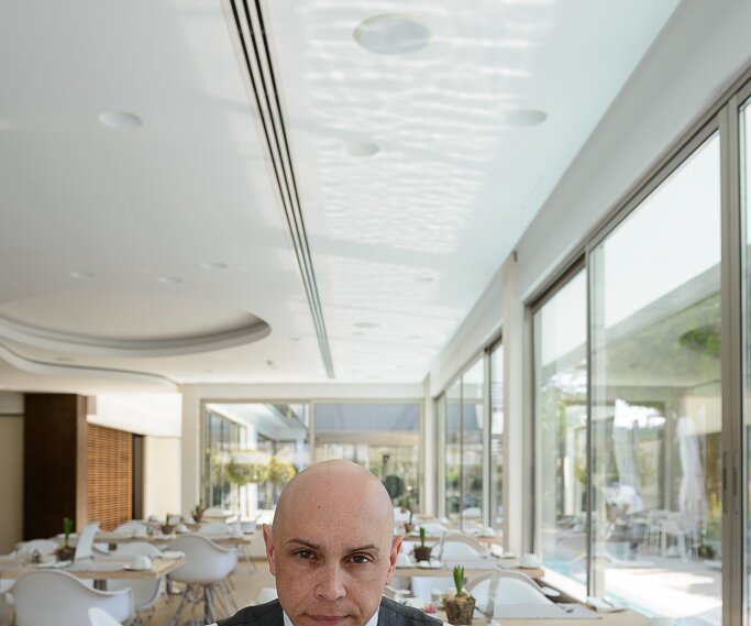 _DSC0006 Markos having breakfast at Alasia hotel.