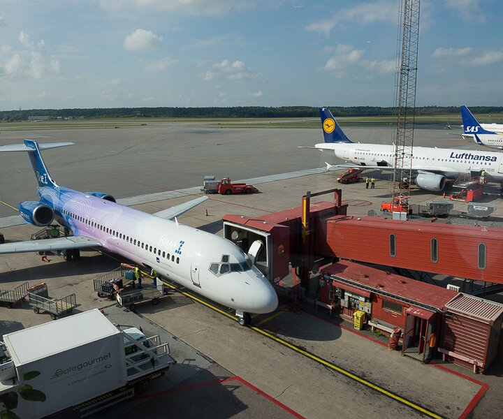 _DSC0002 View from the lounge at Arlanda airport.