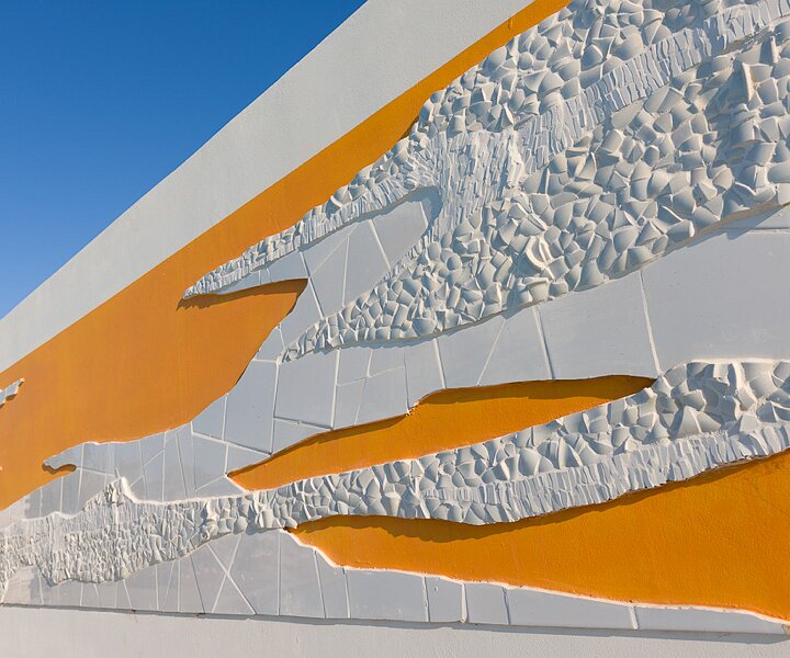_DSC0063 Art by the pool at Capo Bay Hotel .