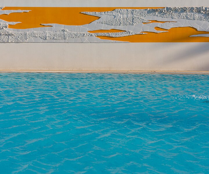_DSC0070 Art by the pool at Capo Bay Hotel .