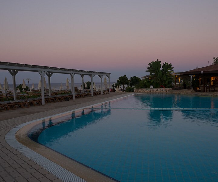 _DSC0079-2 The pool area at Capo Bay Hotel in the evening.