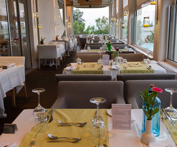_DSC0079 Italian restaurant Cucina at Capo Bay Hotel .