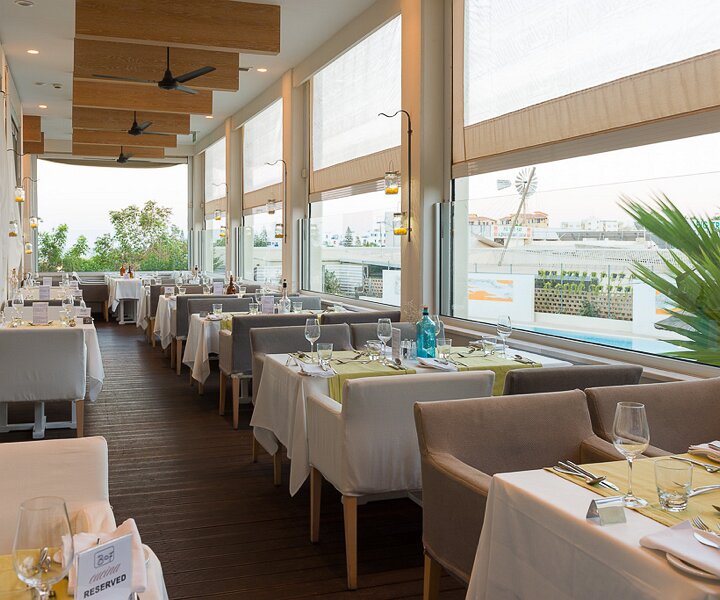 _DSC0111 Italian restaurant Cucina at Capo Bay Hotel .
