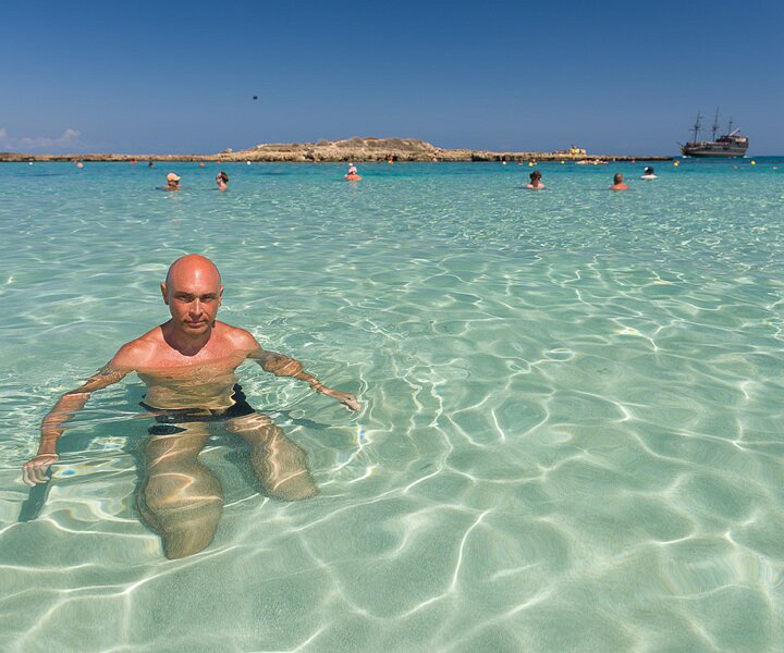_DSC0024-2 Markos in the sea at Fig Tree Bay.