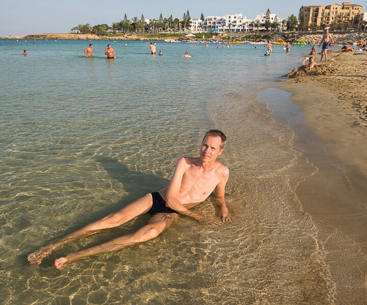 _DSC0066 Arto at Fig Tree Bay.