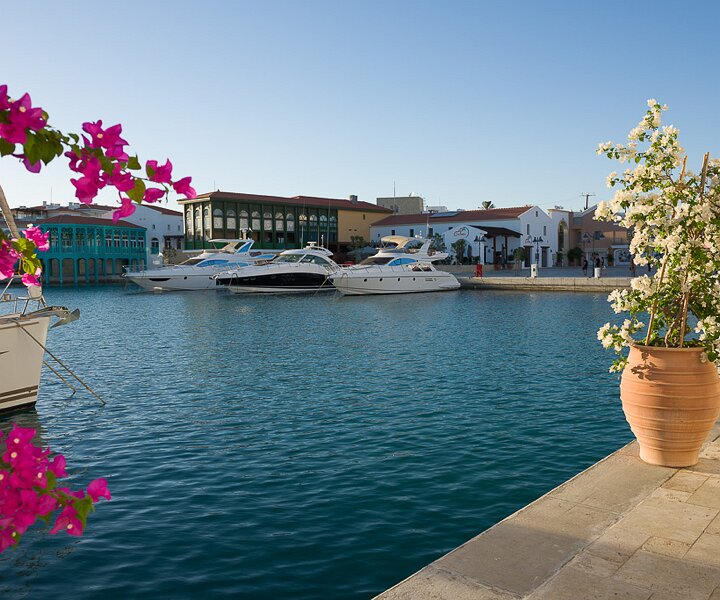 _DSC0018 At Limassol Marina.