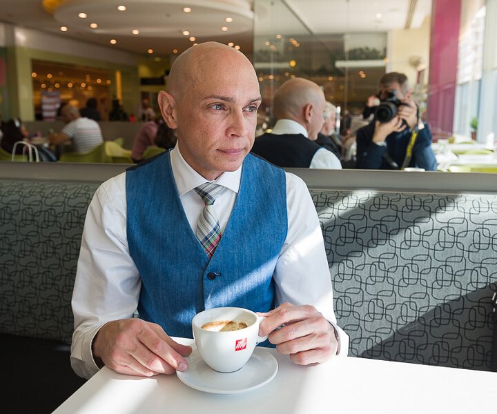 _DSC0008 Markos having coffee at The Mall of Cyprus in Nicosia.