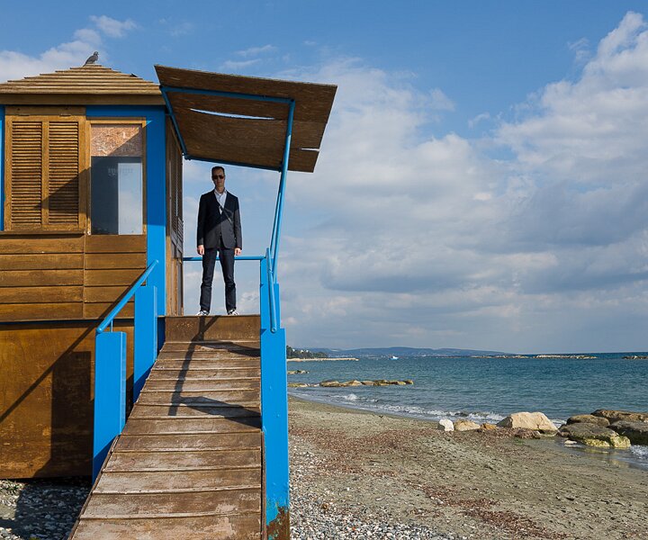 _DSC0033 Arto at a lifeguard's tower at the beach in Limassol.