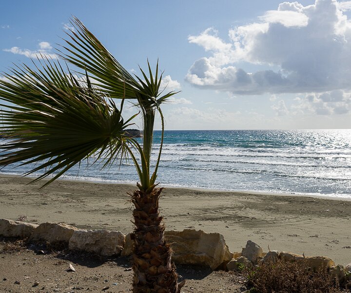 _DSC0068 By the beach at St Raphael Marina.