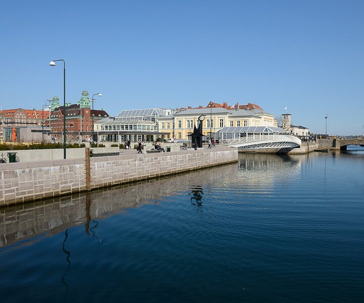 _DSC0039 View towards the central train station in Malmö.