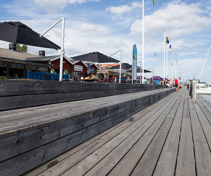 _DSC0026 By the harbour in Nynäshamn.