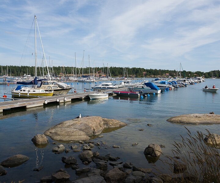 _DSC0032 At the harbour in Nynäshamn.
