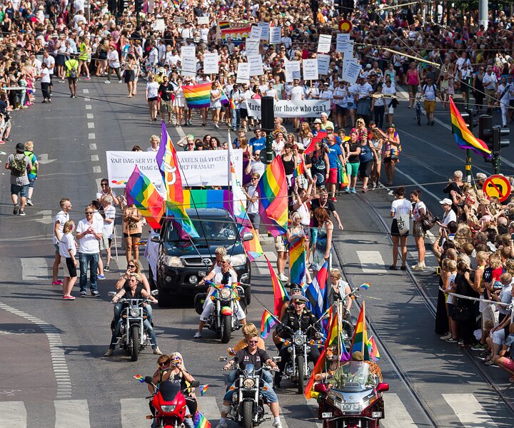 _DSC0014 The Pride Parade begins with the bikers.