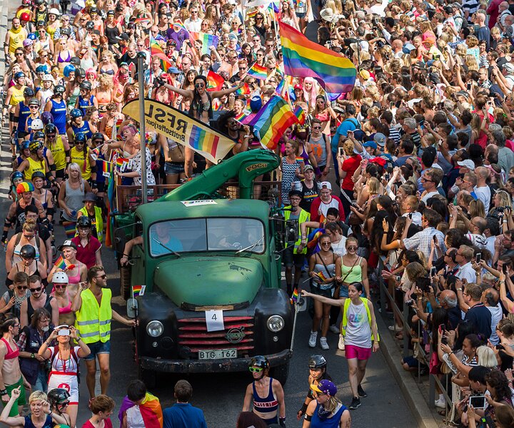 _DSC0053 Pride Parade.