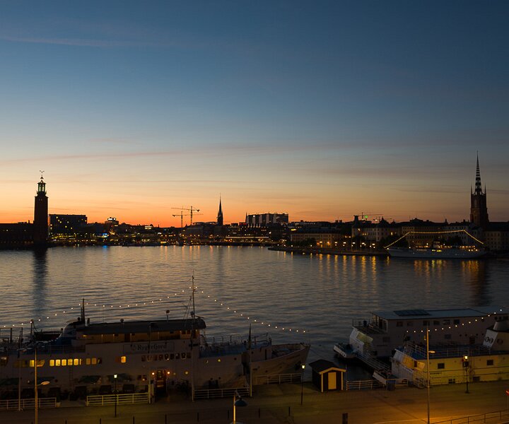 _DSC0043 View of Stockholm city at dusk, late evening in July.