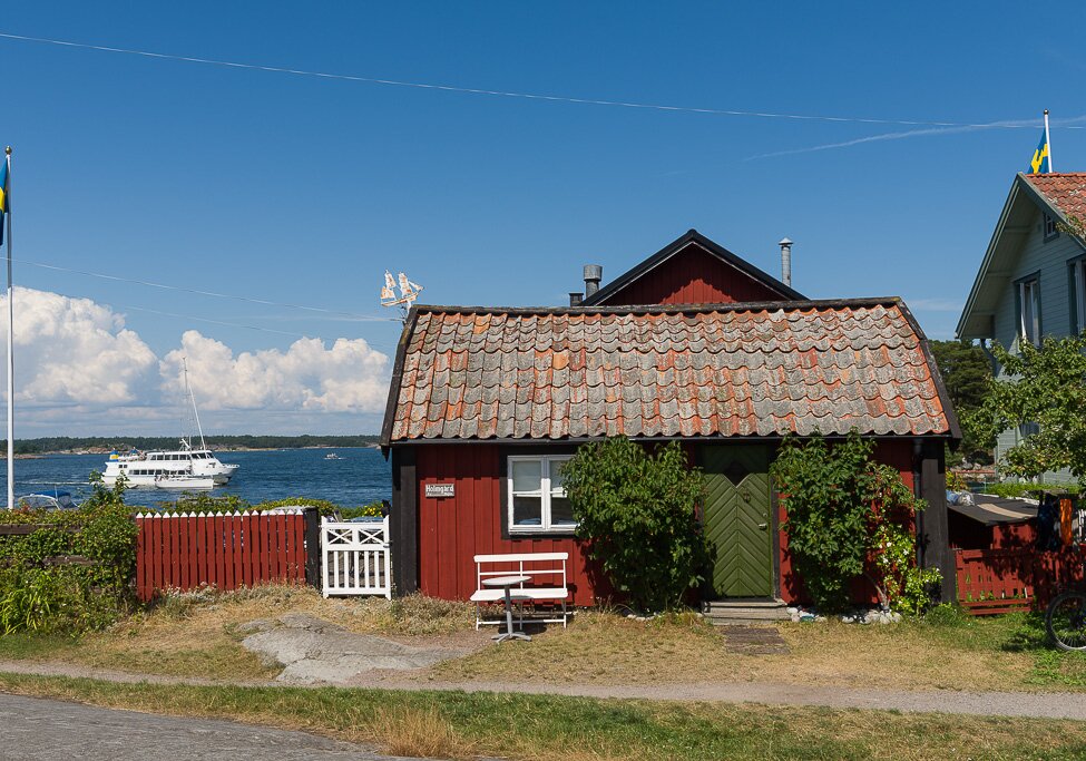 Boat trip to Sandhamn A day trip from Stockholm to Sandhamn by boat.