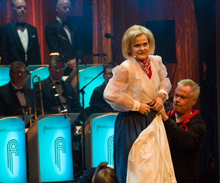 QX-galan 2015 Sissela Kyle.