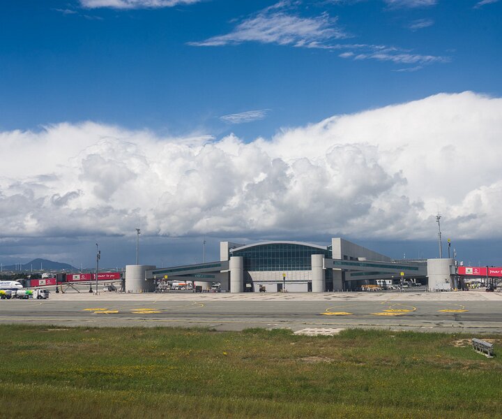 _DSC0028 At Larnaca airport.