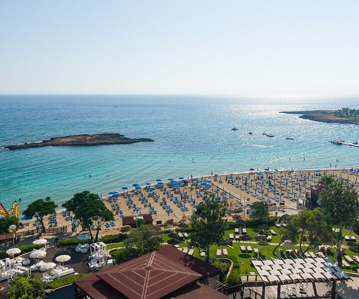 _DSC0168 View of Fig Tree Bay from Capo Bay hotel.