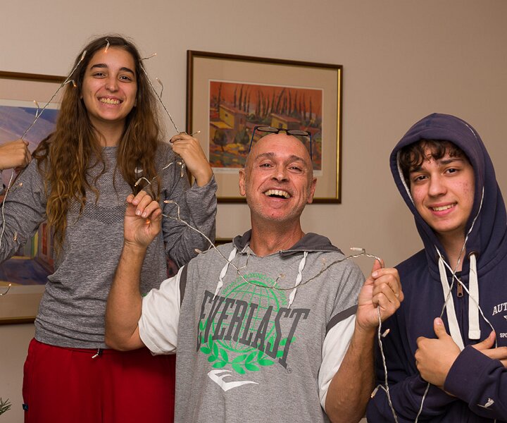 _DSC2019 Ingrid, Nicos and Andreas to decorate the Christmas tree.