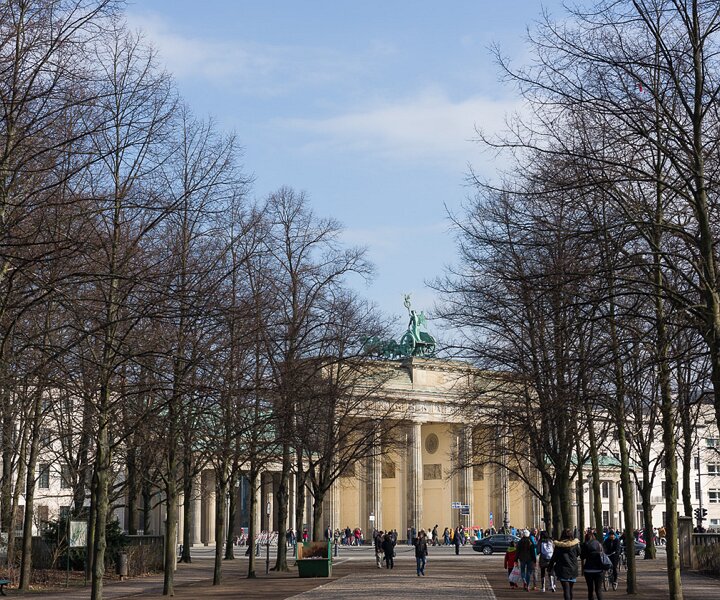 _DSC3220 Walk to the Brandenburger Tor.
