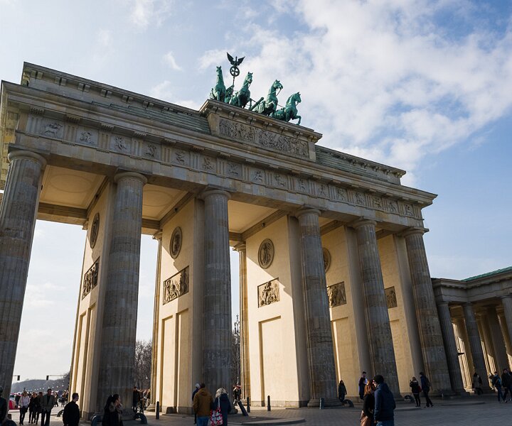 _DSC3225 At the Brandenburger Tor.
