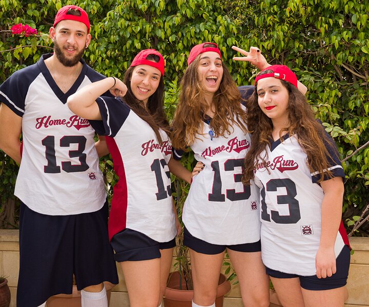 _DSC3105 Ready for the carnival parade in Limassol.