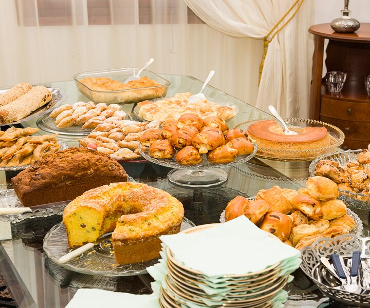 _DSC3112 Pastries and sweets at Elena's and Michalis' house after the carnival parade.