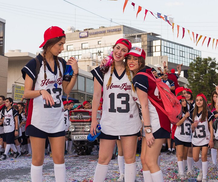 _DSC3131 At the Limassol carnival parade.