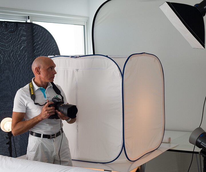 _DSC1107 Photo shoot, object photography with a light tent.