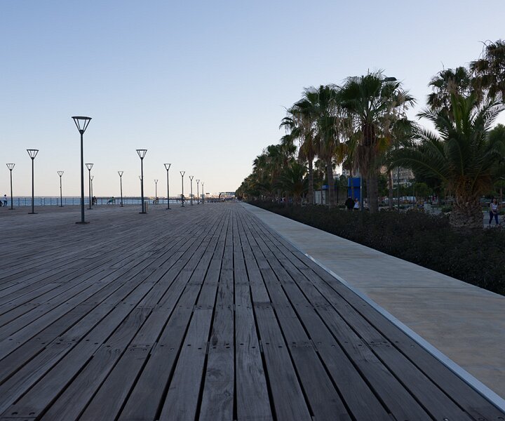 _DSC4154 At Limassol seaside promenade at sunset.